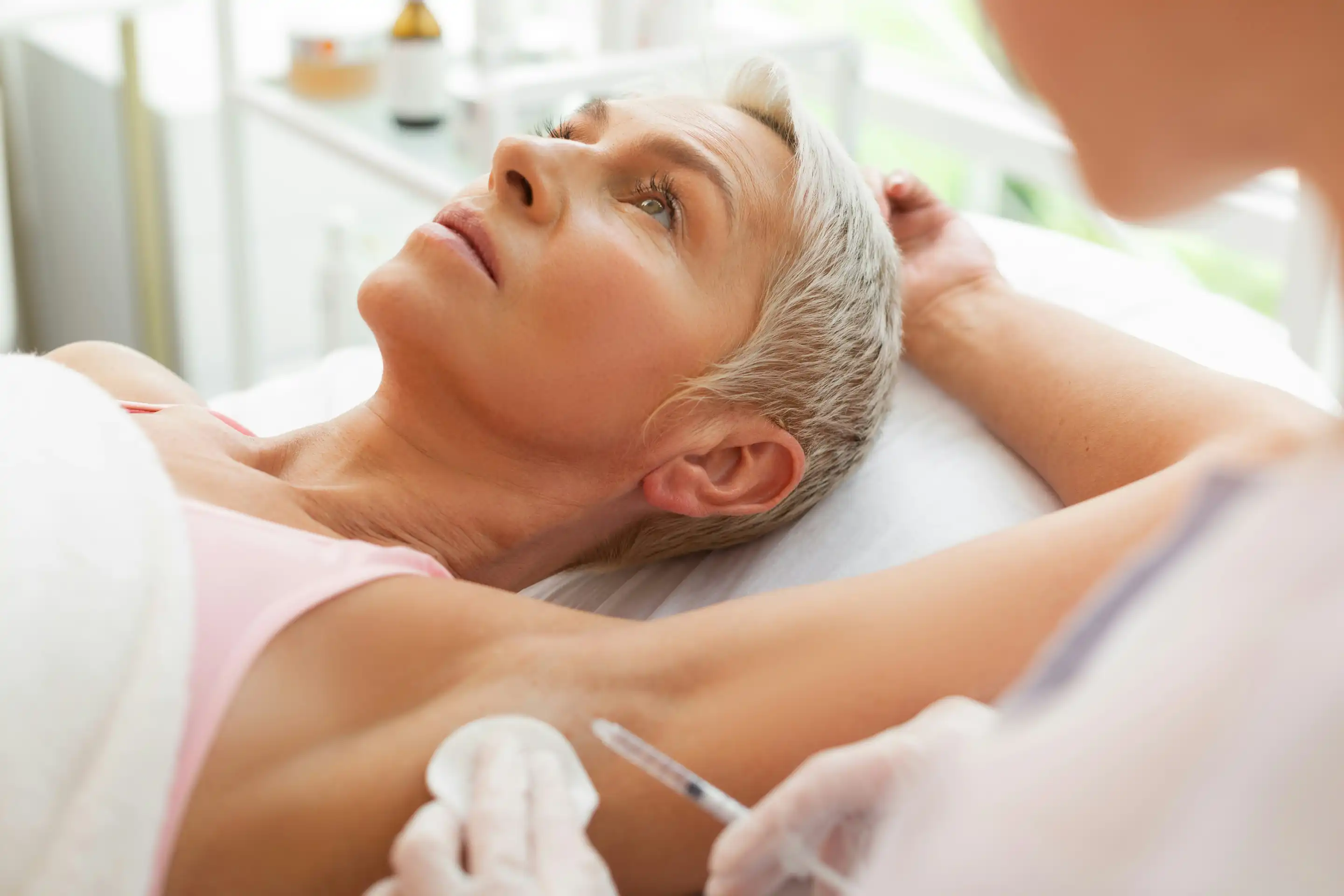 Hyperhidrose-Behandlung World of Aesthetic Prof. Dr. Christian Weinand Hamburg